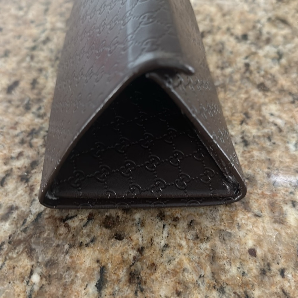 Gucci Glasses Case - image 3